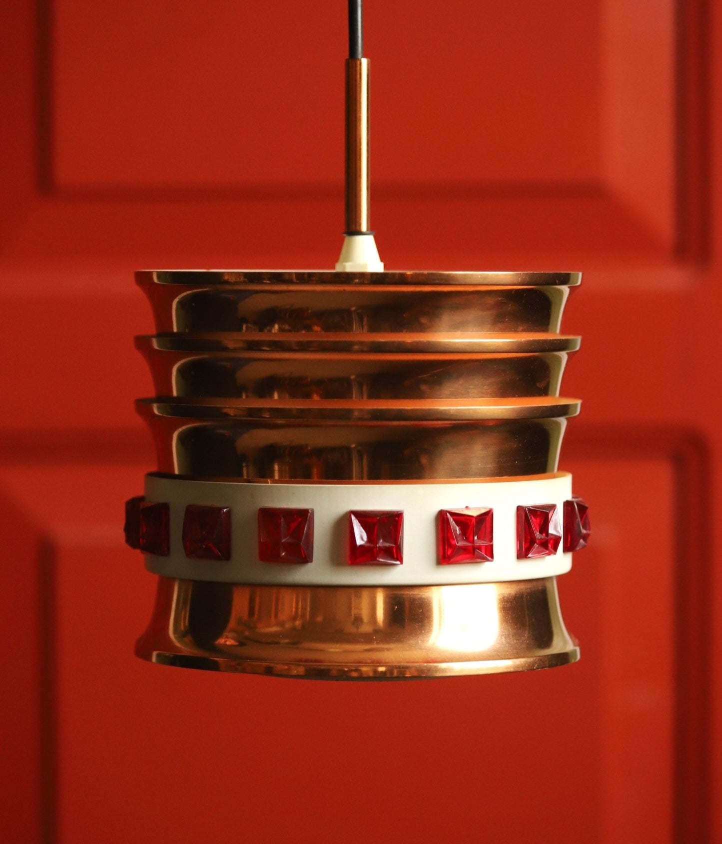 Saksa päritolu laelamp