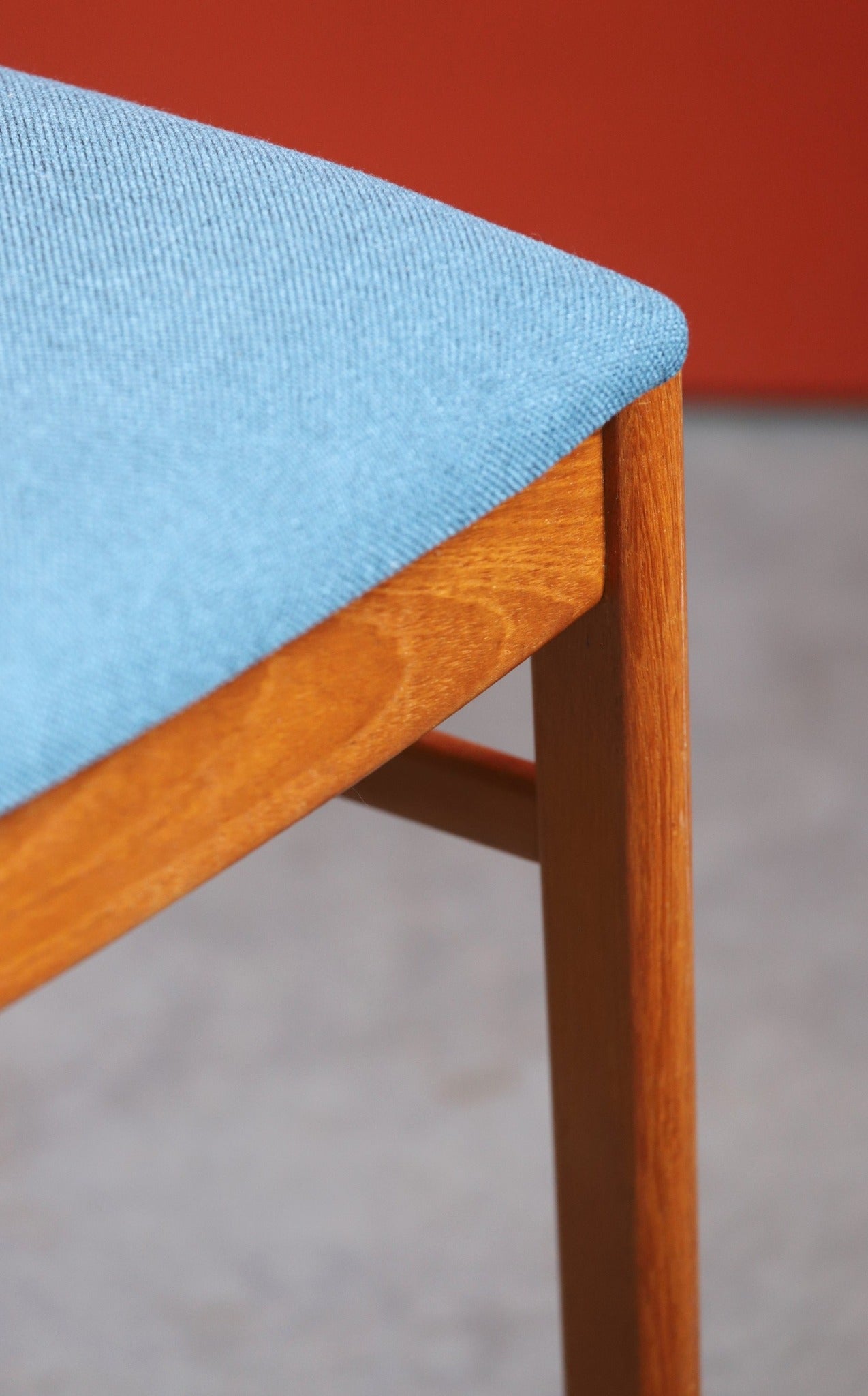 Mid century modern dining room chairs