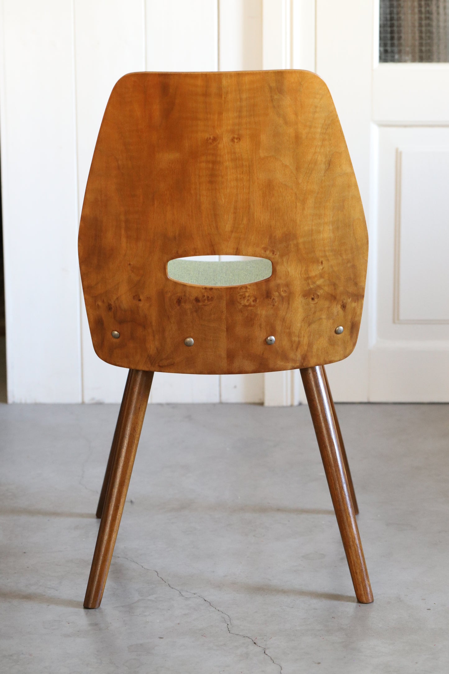 Brüsseli stiilis toolide paar/ 1960