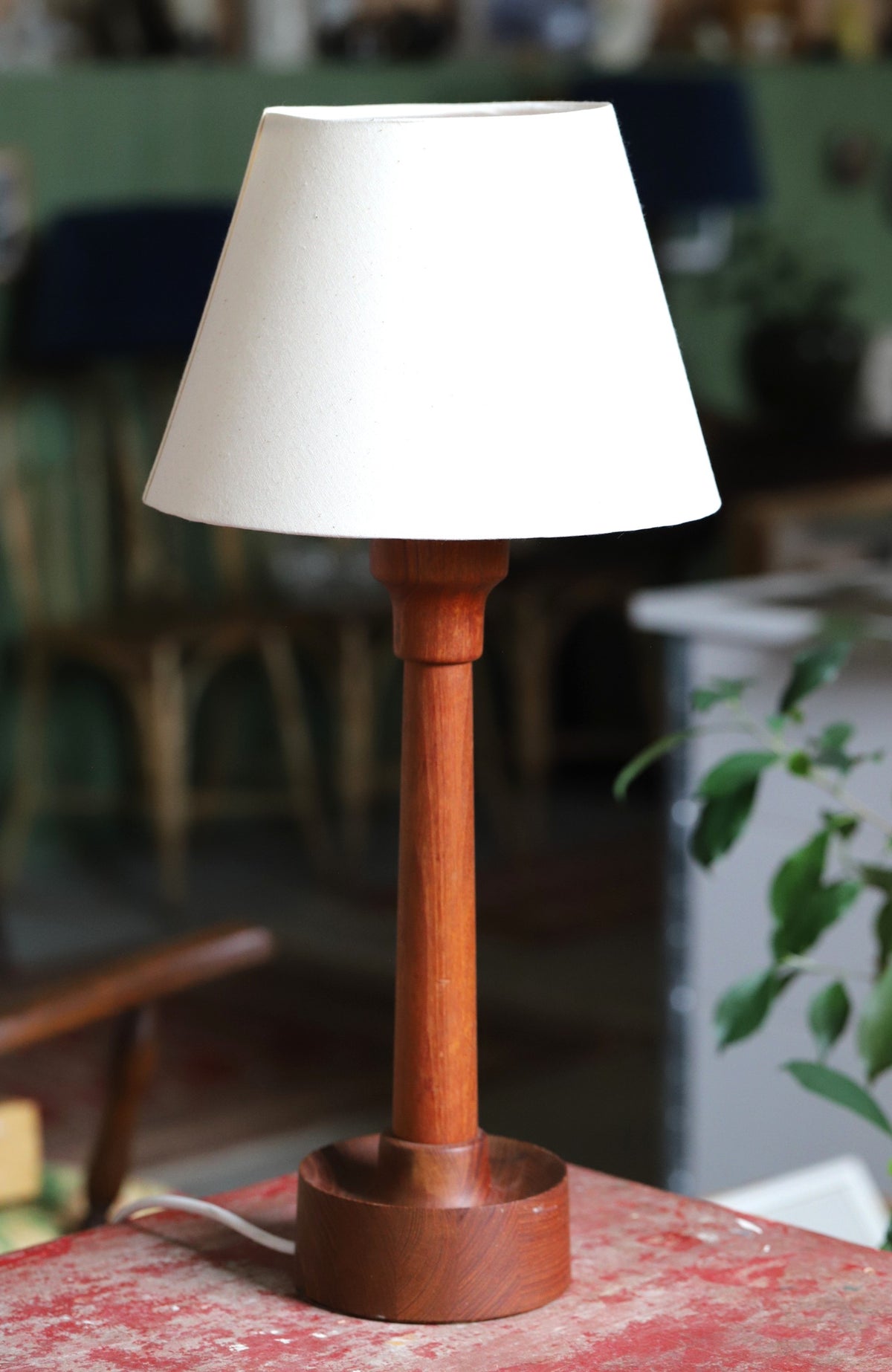 Tiigipuust lamp Uno/Östen Kristianson/ Luxus Sweden