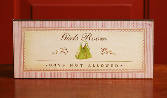 Girls room silt