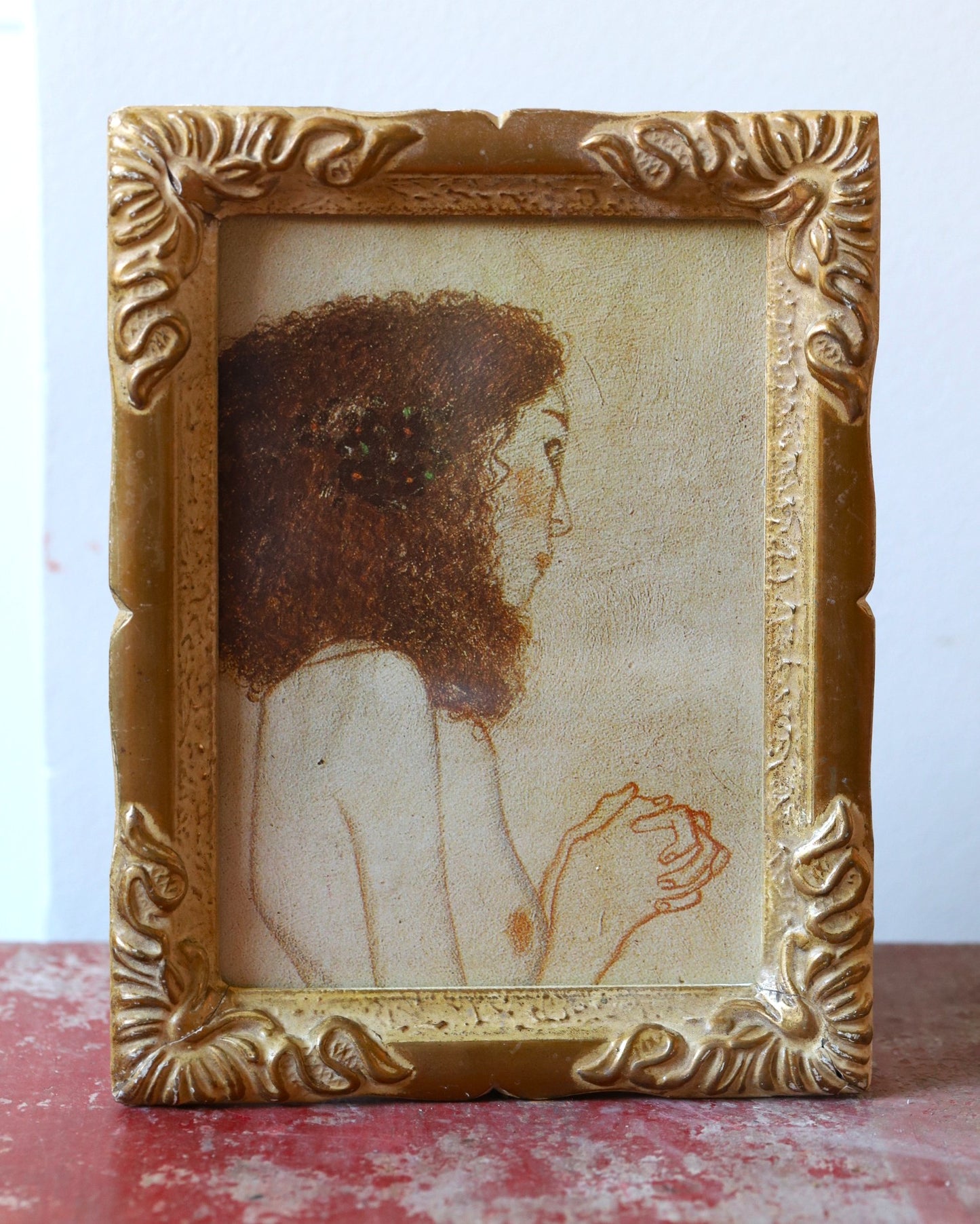 Vanaaegne kuldne pildiraam