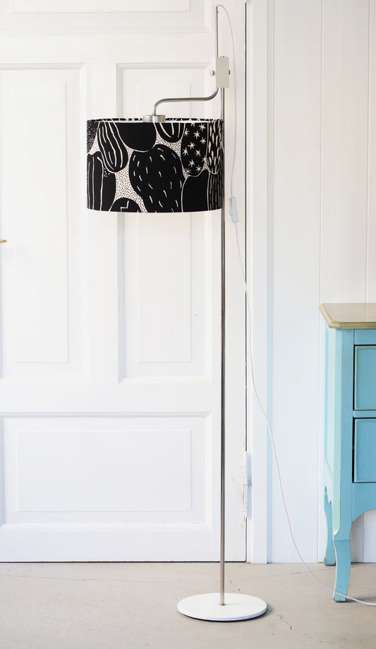 Reguleeritav retro põrandalamp