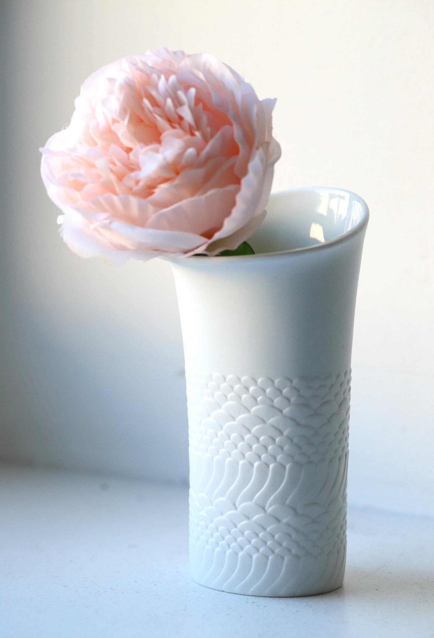 Kaiseri portselanist lillevaas