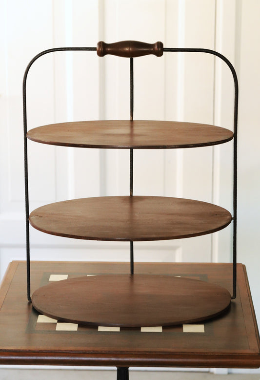 Vanaaegne sangaga korrusvaagen