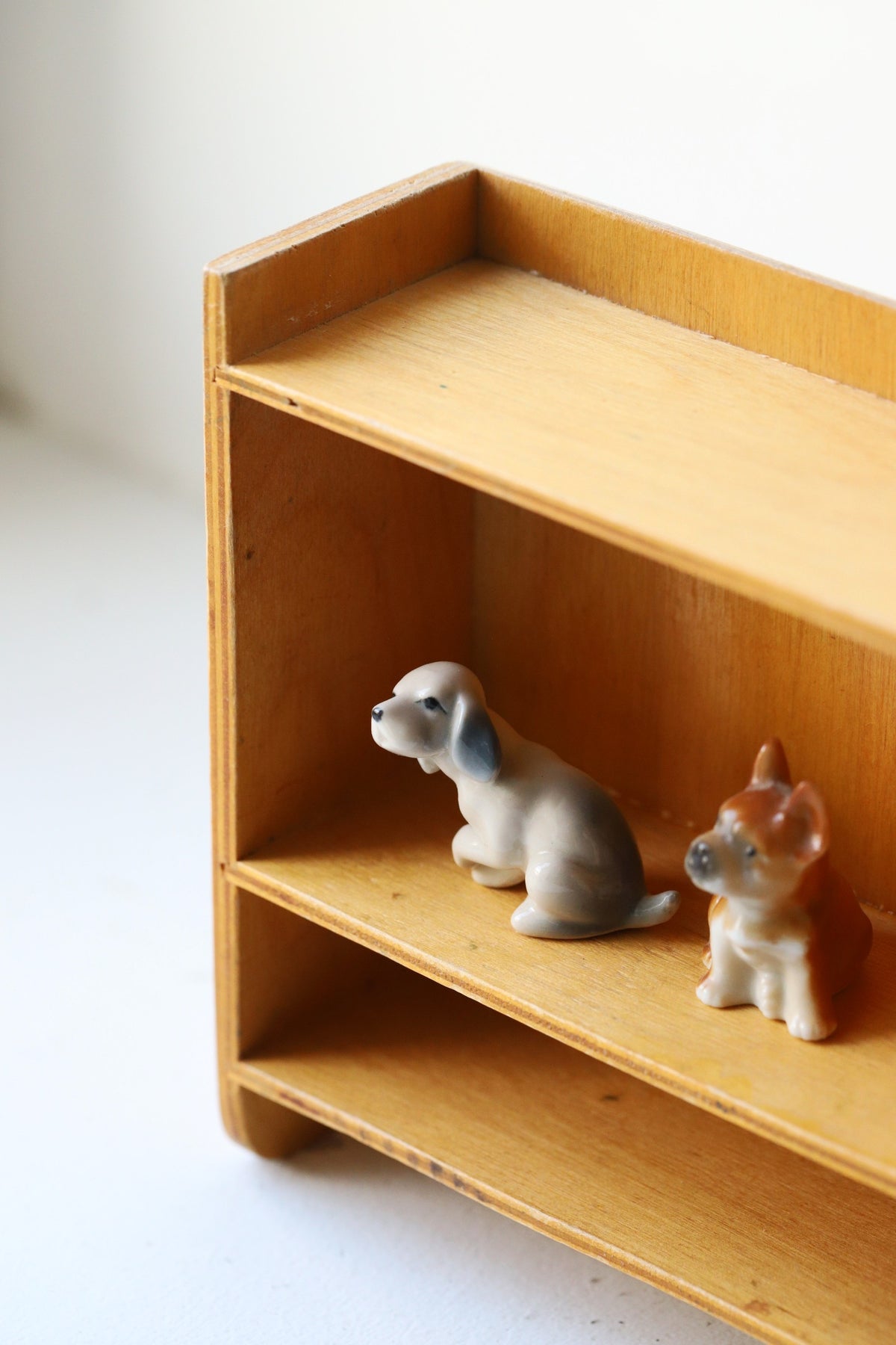 Nukuriiul/ riiul miniatuuridele